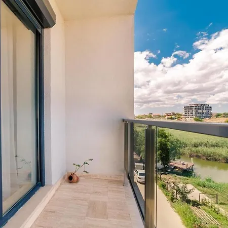 Sorrento Διαμέρισμα Năvodari