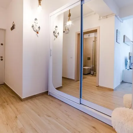 Sorrento Apartment